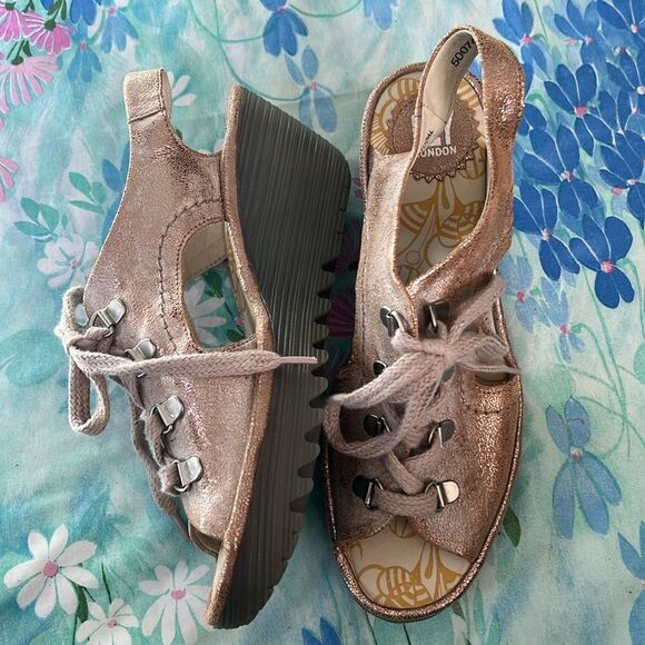 Fly London Yfla Luna Metallic Wedges - 38 - 7/7.5 - Picture 2 of 14